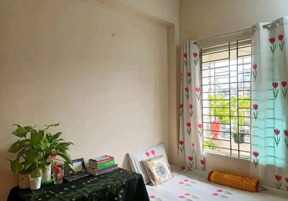 Single Room for Female – 1 Min Walk from AIUB, Kuratoli